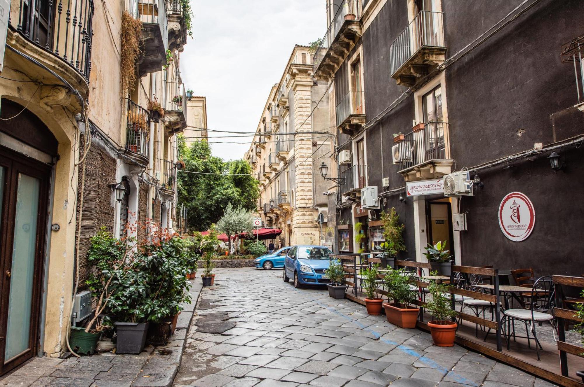 Modern Macha Apartment By Wonderful Italy Catania Exterior photo